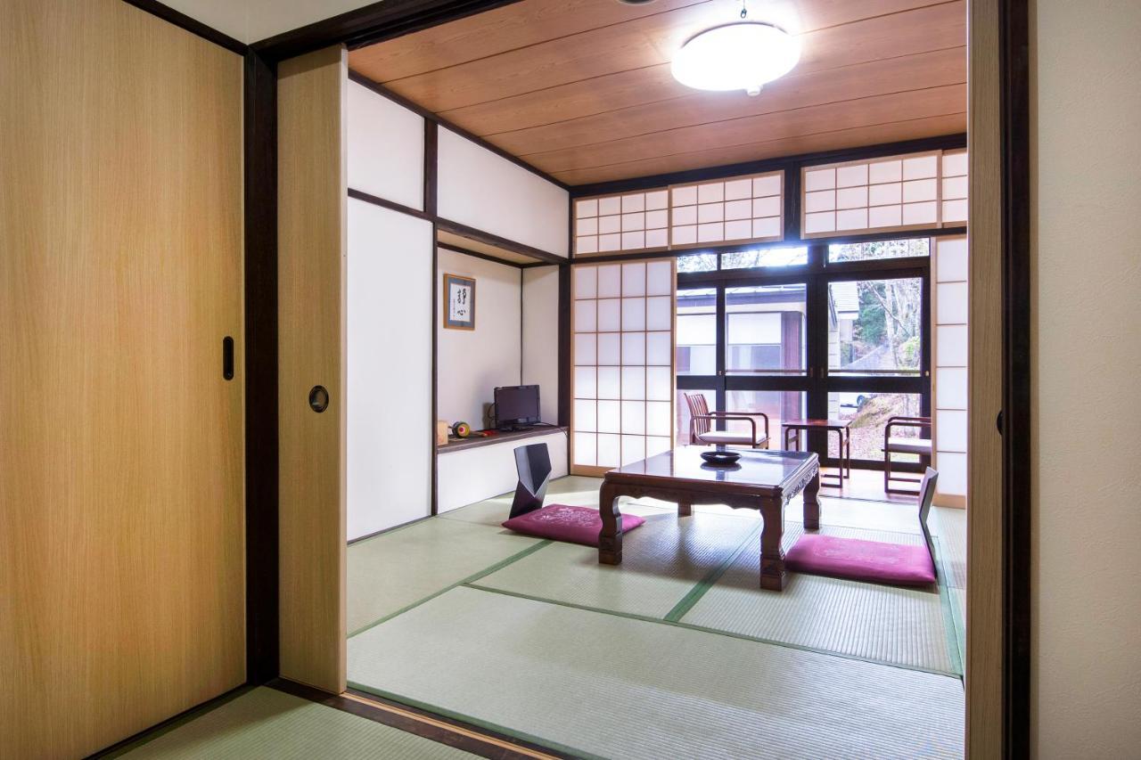 Nikko Tokanso Hotel Exterior photo